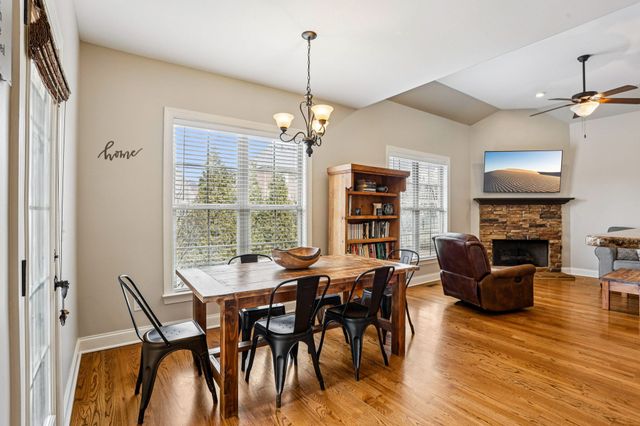 1546 Hunt Club Blvd, Gallatin, TN 37066