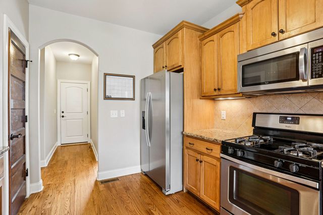 1546 Hunt Club Blvd, Gallatin, TN 37066