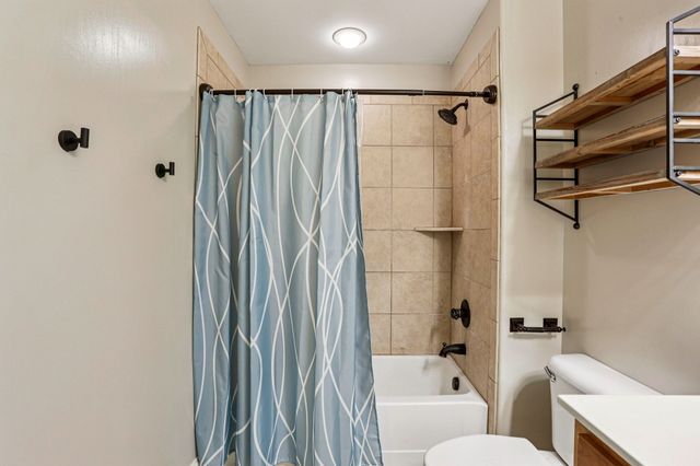 1546 Hunt Club Blvd, Gallatin, TN 37066