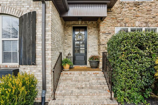 1546 Hunt Club Blvd, Gallatin, TN 37066