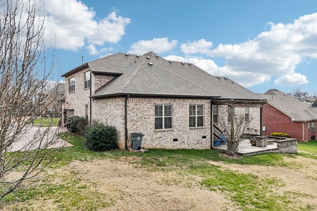 1546 Hunt Club Blvd, Gallatin, TN 37066