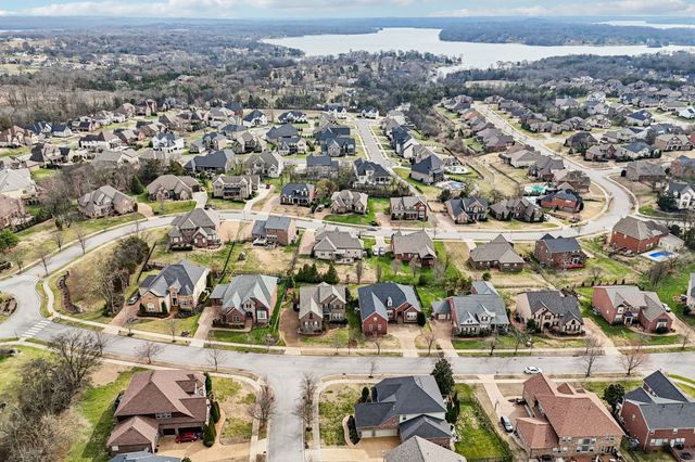 1546 Hunt Club Blvd, Gallatin, TN 37066