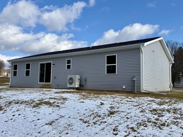 207 Will Street, Rock Springs, WI 53961