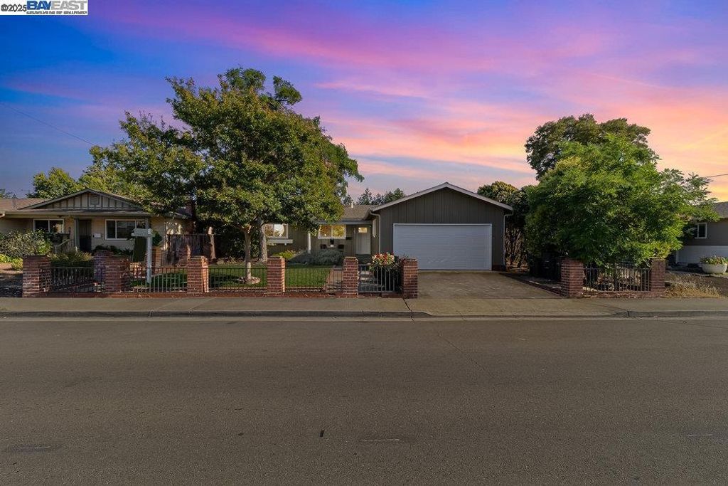 3283 East Ave, Livermore, CA 94550