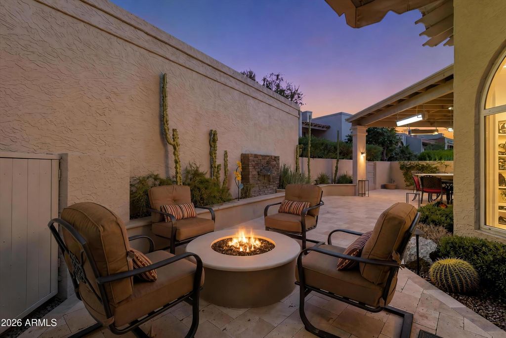 8455 N 84TH Street, Scottsdale, AZ 85258 — photo 2