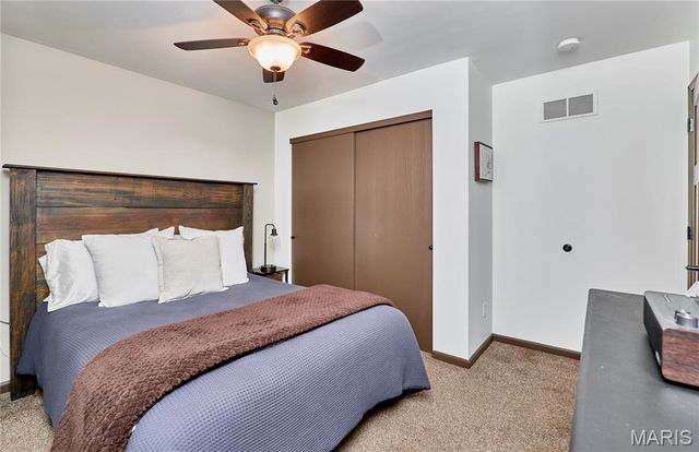 100 Robin Hood Drive, Troy, MO 63379