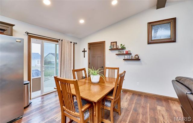 100 Robin Hood Drive, Troy, MO 63379