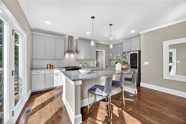 2675 Sugar Mill SE Drive, Atlanta, GA 30316