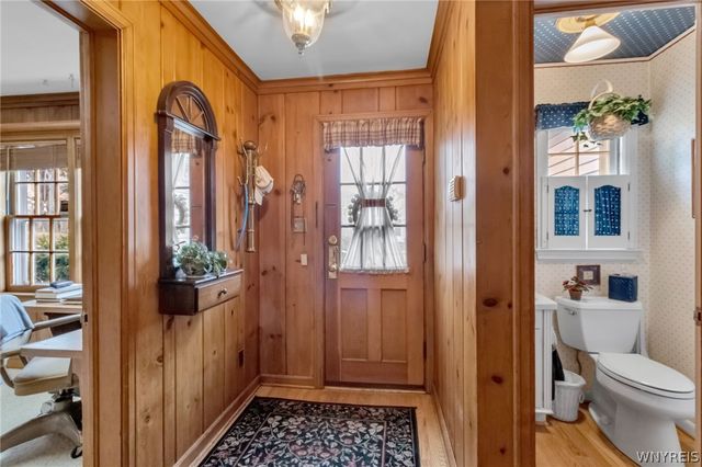 4265 Main Street, Amherst, NY 14226