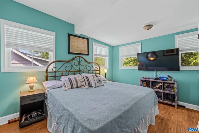 159 W WASHINGTON ST, Orange, VA 22960