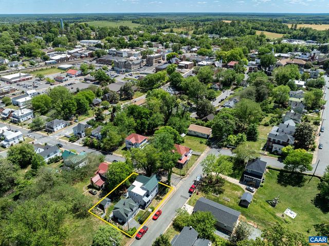 159 W WASHINGTON ST, Orange, VA 22960