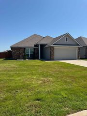 4013 Bravo Ranch Road, Waco, TX 76705
