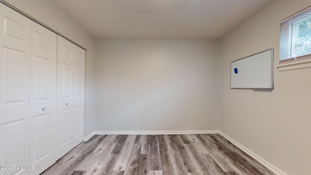 2300 Dundee Rd APT 2, Louisville, KY 40205