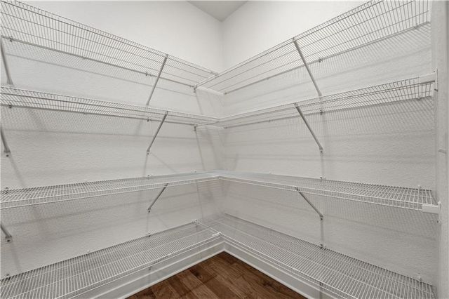 409 Woodview Drive, Raymore, MO 64083