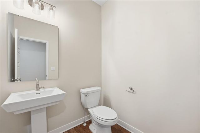 409 Woodview Drive, Raymore, MO 64083