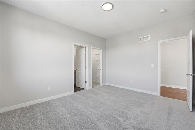 409 Woodview Drive, Raymore, MO 64083