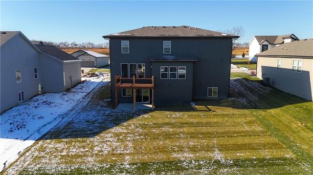 409 Woodview Drive, Raymore, MO 64083
