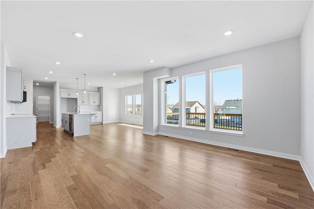 409 Woodview Drive, Raymore, MO 64083