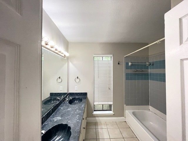3426 Sterling Dr, Corpus Christi, TX 78414