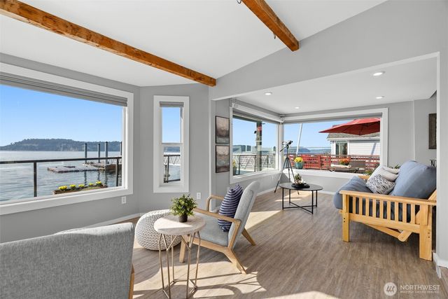 1542 S Wilton Road, Tacoma, WA 98465