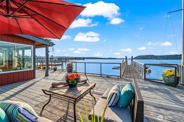 1542 S Wilton Road, Tacoma, WA 98465