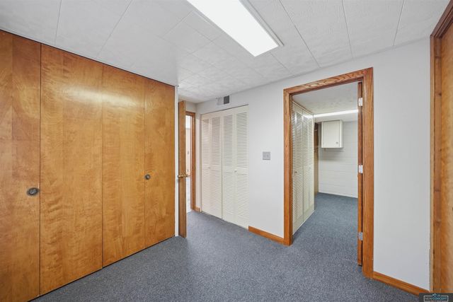 7803 Northshore Drive, Lincoln, NE 68516