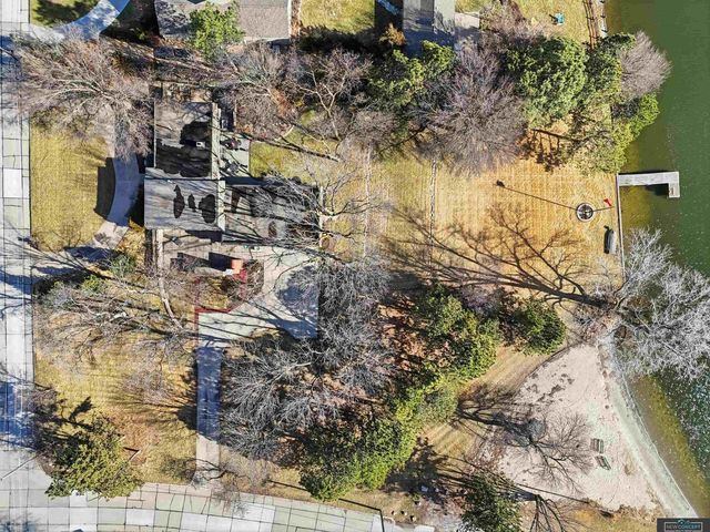 7803 Northshore Drive, Lincoln, NE 68516