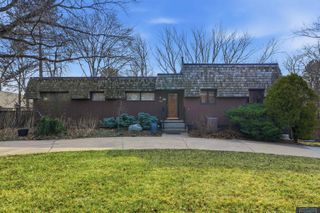 7803 Northshore Drive, Lincoln, NE 68516