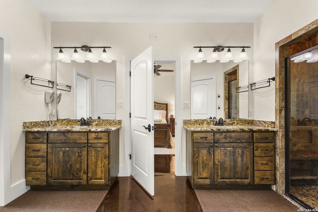 45 Cibolo View, Boerne, TX 78006