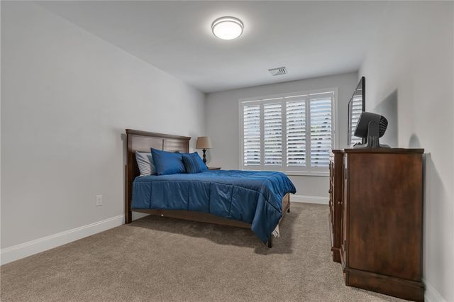 28 Ashley Street, Cranston, RI 02920