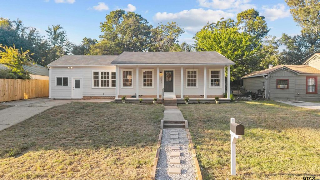 2507 Rosemont St, Tyler, TX 75702