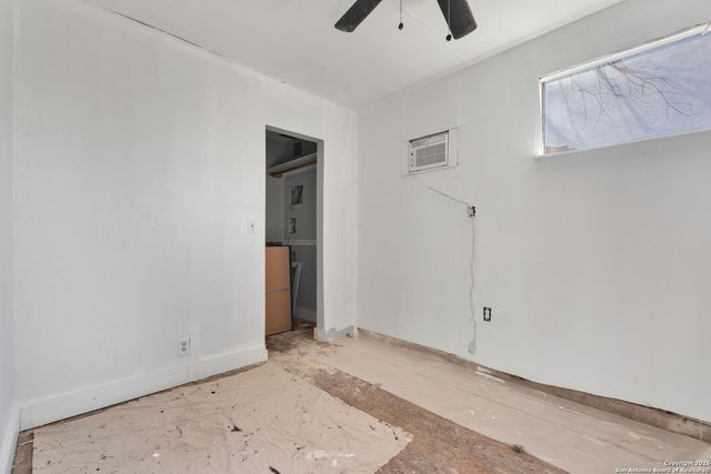 8118 Whistler, San Antonio, TX 78239