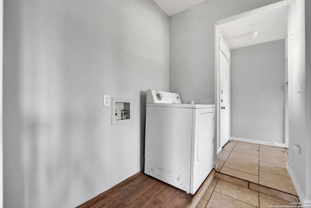 8118 Whistler, San Antonio, TX 78239