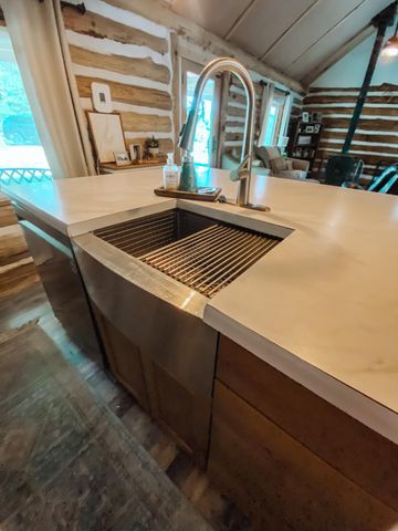 3644 State Highway Ww, Aurora, MO 65605