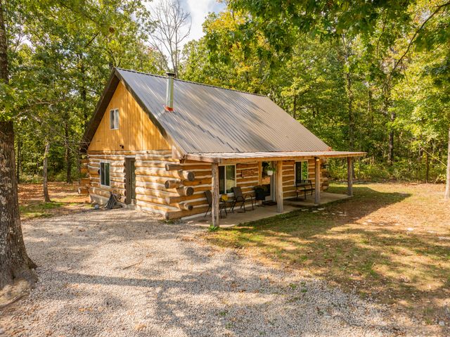 3644 State Highway Ww, Aurora, MO 65605