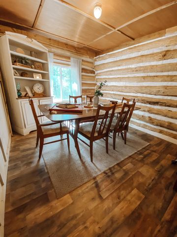 3644 State Highway Ww, Aurora, MO 65605