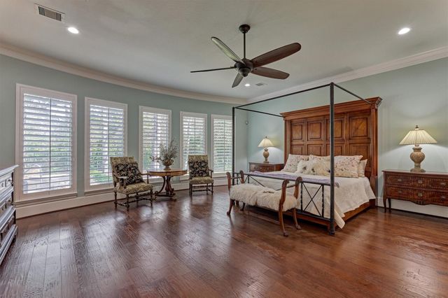 102 Sunridge Court, Montgomery, TX 77316