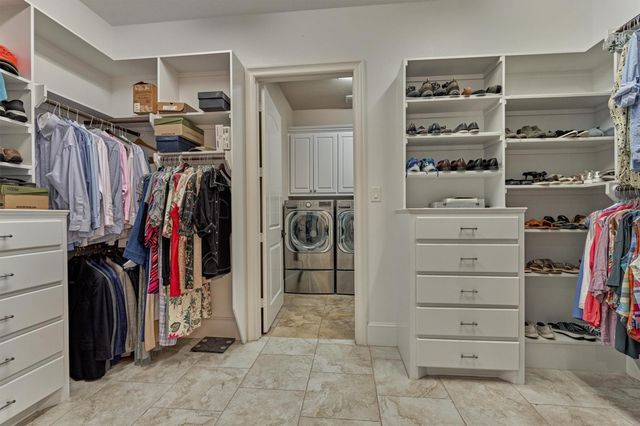 102 Sunridge Court, Montgomery, TX 77316