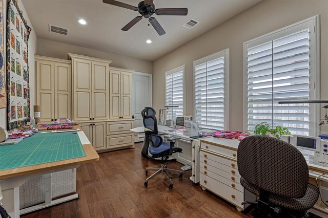 102 Sunridge Court, Montgomery, TX 77316