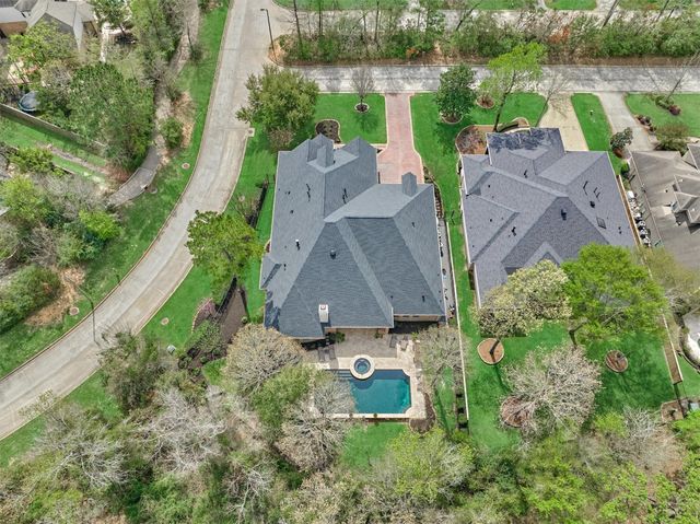 102 Sunridge Court, Montgomery, TX 77316