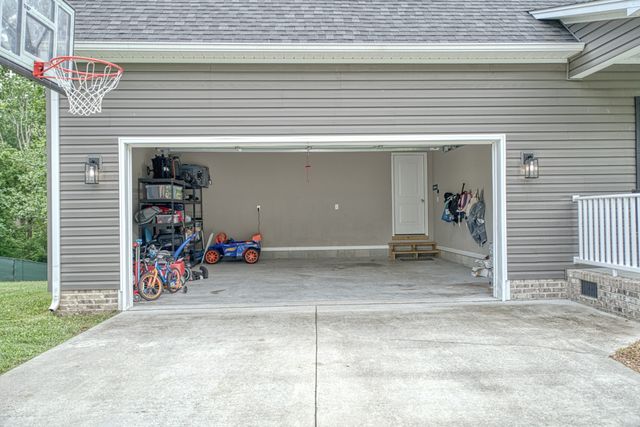 143 Rachelle Pl, Baxter, TN 38544