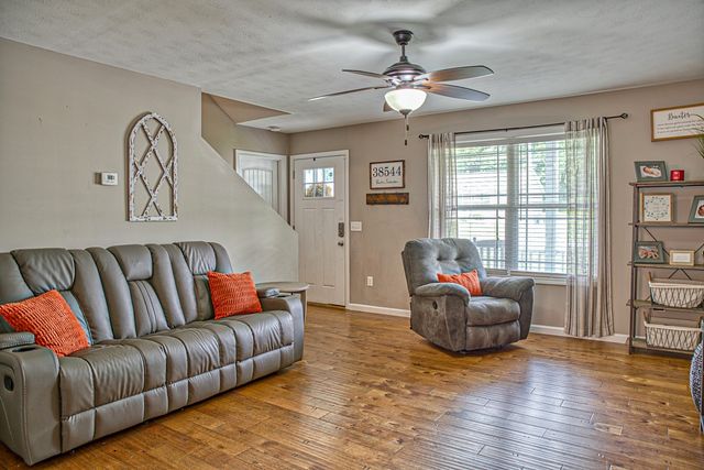 143 Rachelle Pl, Baxter, TN 38544