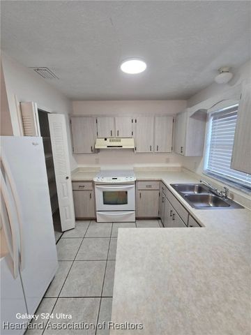 9611 S Orange Blossom Boulevard, Sebring, FL 33875