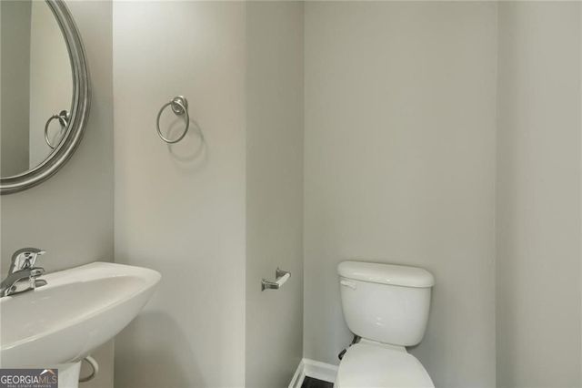 2171 Waterford Park Drive, Lawrenceville, GA 30044