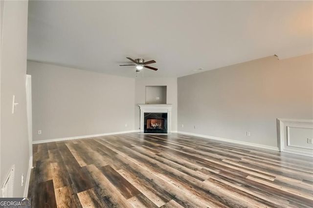 2171 Waterford Park Drive, Lawrenceville, GA 30044