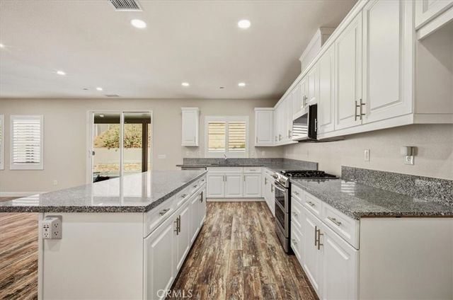 20972 Center, Riverside, CA 92507