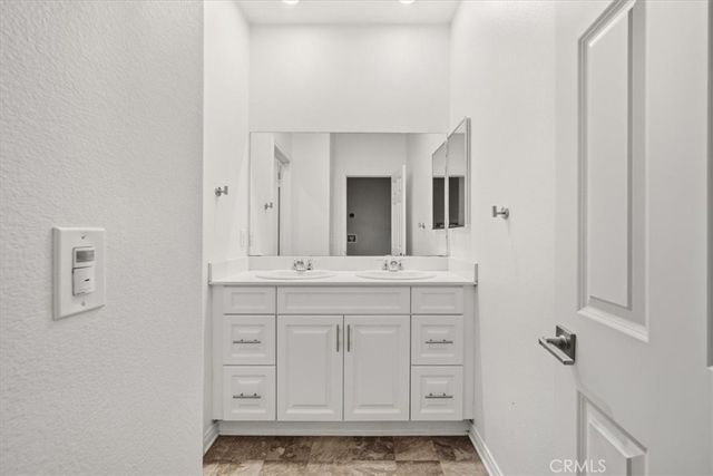 20972 Center, Riverside, CA 92507