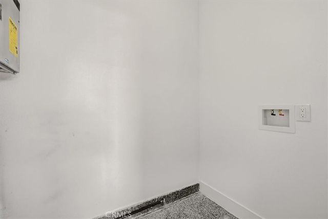 20972 Center, Riverside, CA 92507