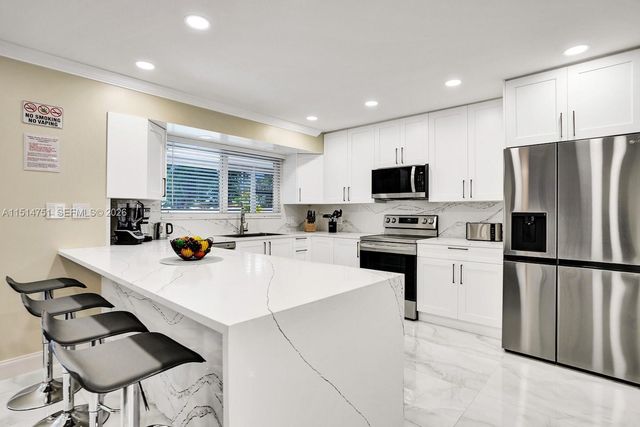 5500 Cleveland Street, Hollywood, FL 33021