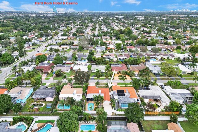 5500 Cleveland Street, Hollywood, FL 33021